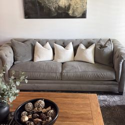 Elegant Tufted Sofa Set- Excellent Condition!!!