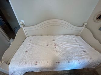 Twin or Twin XL bed frame