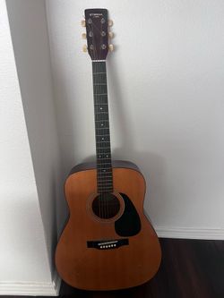 Yamaha E-30 Acoustic Guitar