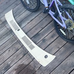 Toyota Hood Cowl Vent