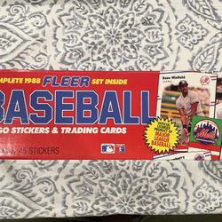 Baseball Collectible Sports Cards: 1988 Fleer Complete Set