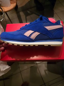 Kids/Girls sneakers size 1.5 youth
