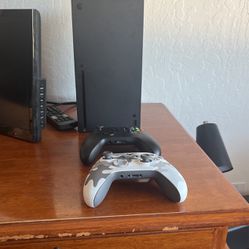 X Box Series X (With 2 Controllers)