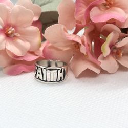 Faith Ring Size 7.5