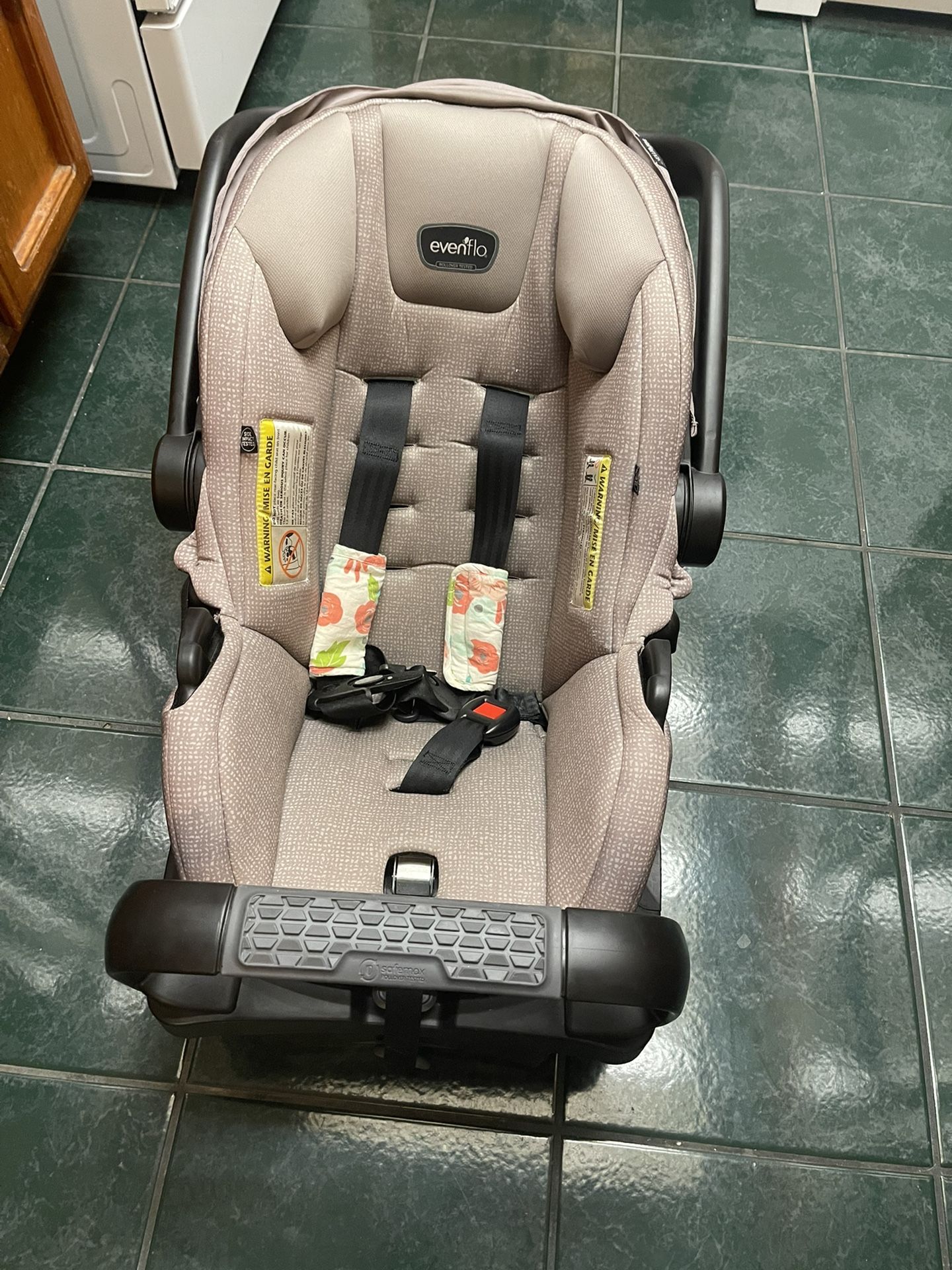 orbit vs uppababy Vista V3 Stroller Evenflo Sonus 65 Convertible Size:US 8.5/ EUR 41.5 providing a convenient and Model_Comfort Wheeled Board for Butterfly Stroller