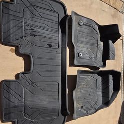 Chevrolet Bolt EUV All-Weather Floor Mats