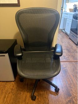 Aeron Herman Miller Chair