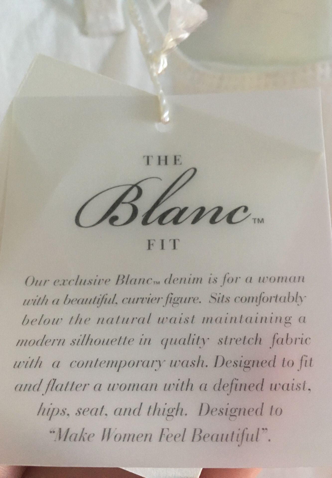 Size 12. White House black market. Blanc fit.