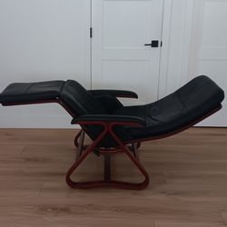 Vintage BackSaver Leather Recliner