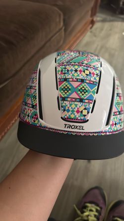 Troxel ridding helmet
