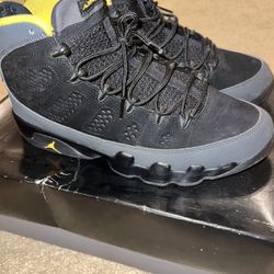 Jordan Retro 9