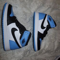 BRAND NEW AIR JORDANS 