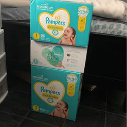 1 Month Pampers And Wipes 