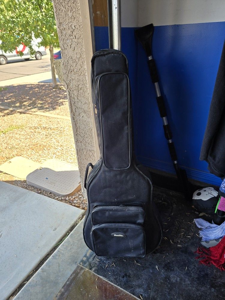 Acoustic Guitar Sunlite