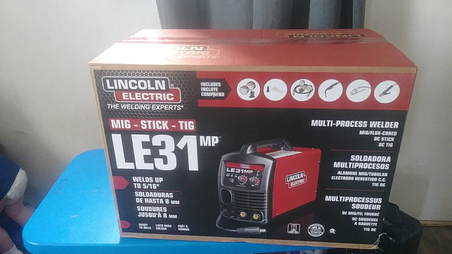 Lincoln electric LE31 mp welder