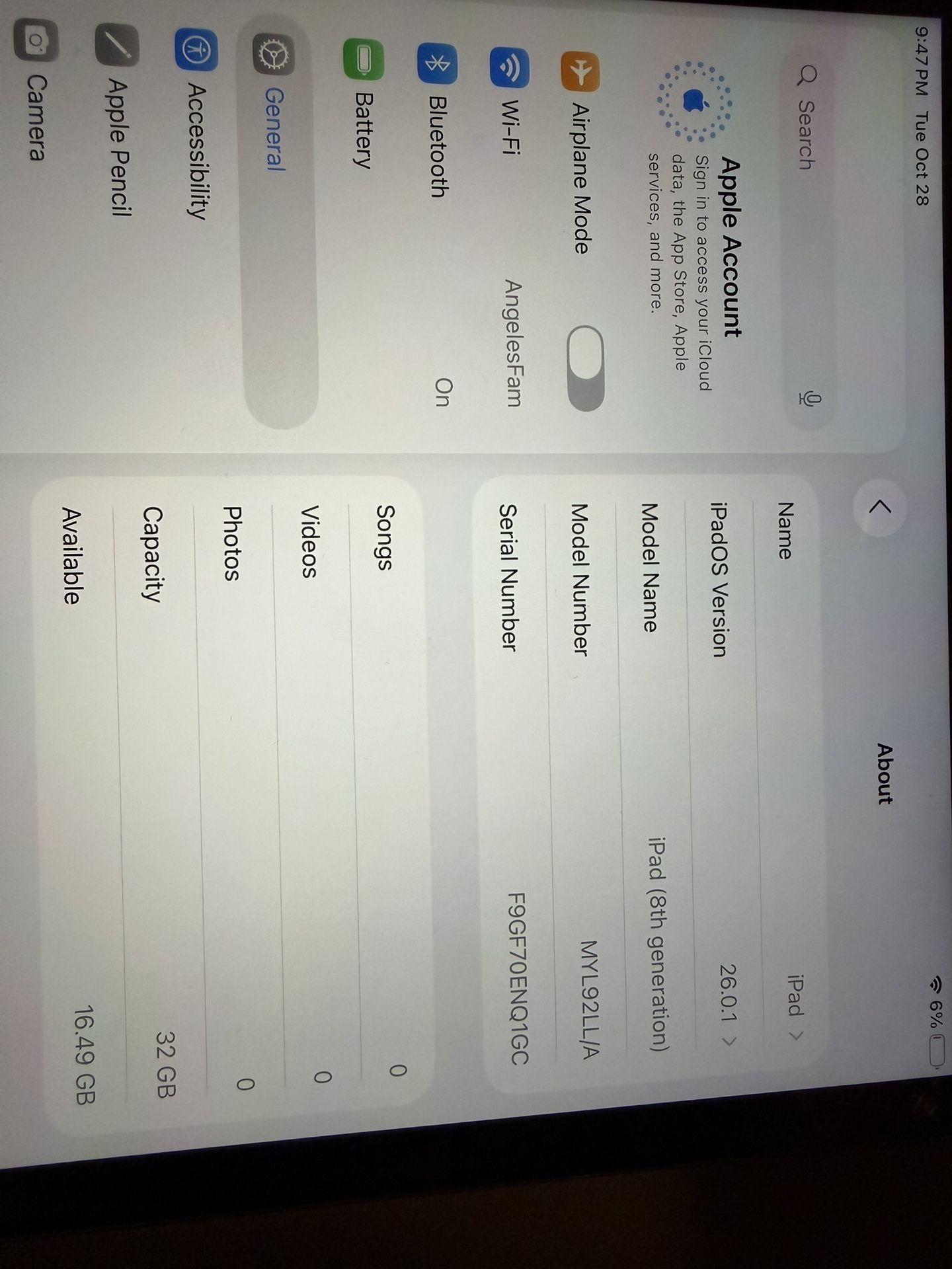 📱iPad 8th Gen (32GB)