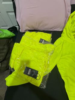 Yellow neon MENS work shirt construction