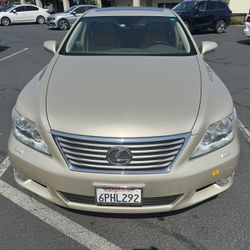 2010 Lexus LS 460