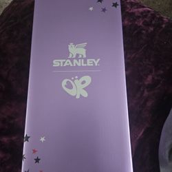 Olivia Rodrigo Stanley Cup