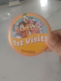 Disneyland 1st Visit Button