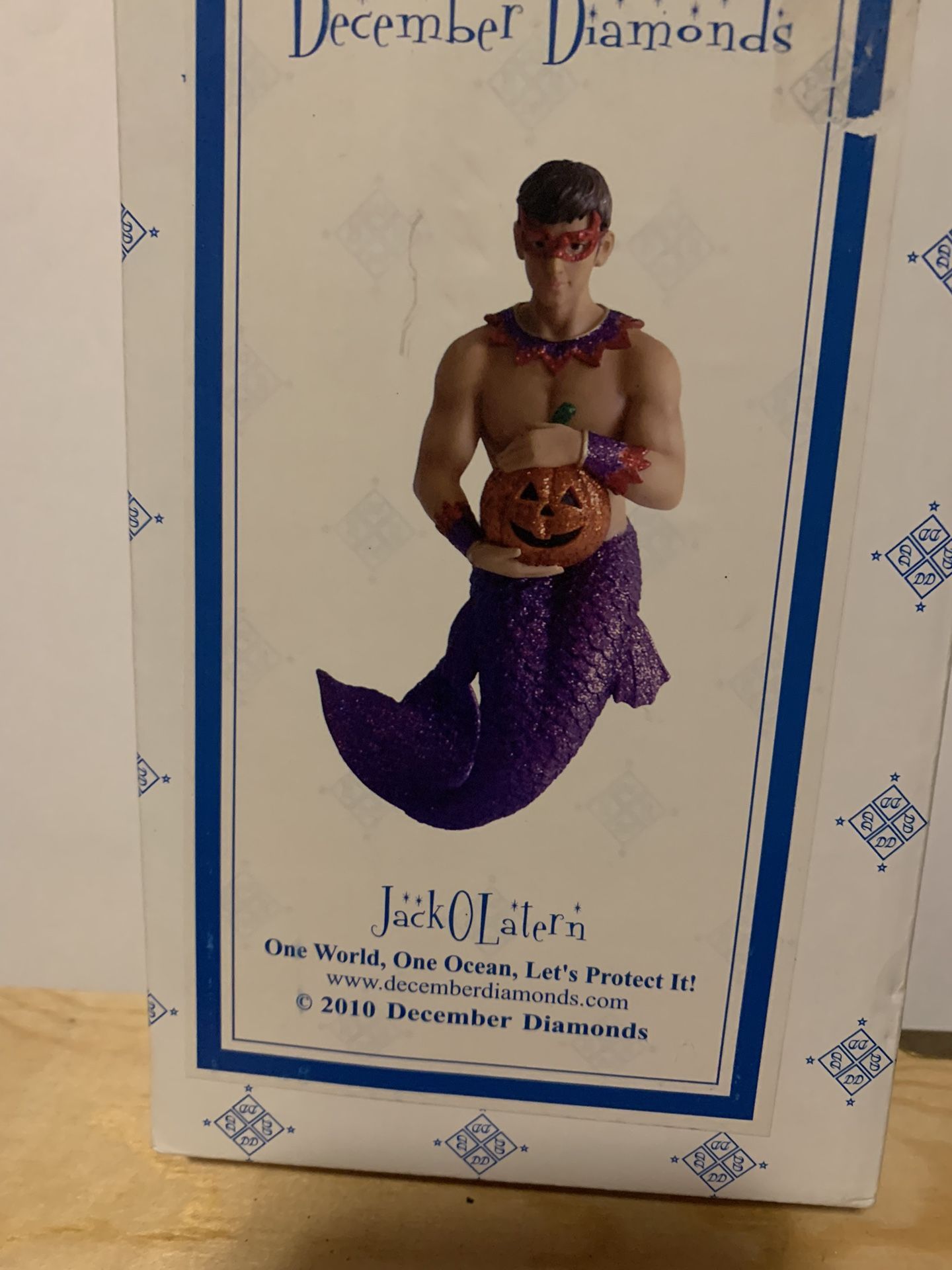 Rare 2010 December Diamond Jack O Lantern Design Hanging Ornament. New In Package. Tons Of Details