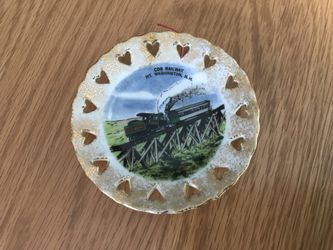 Vintage souvenir plaque of Cog Railway Mt. Washington NH
