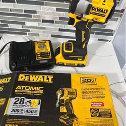 Dewalt 20v 1/2” Impact Kit New 