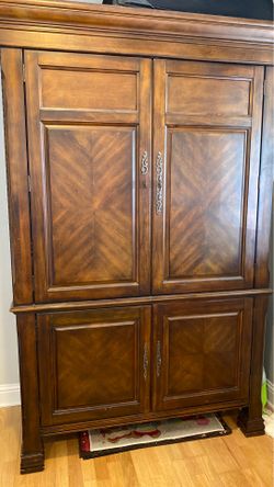 Armoire