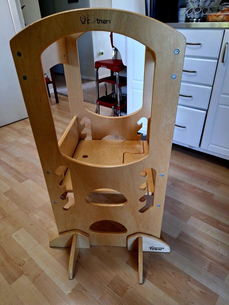 The Original Little Partners Learning Tower