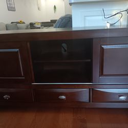 *Limited Stock!!!*---Classic Emily Merlot TV Stands---Only $99!!!---Delivery Available🤭