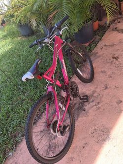 BICICLETA  Mongoose 24 pulgadas