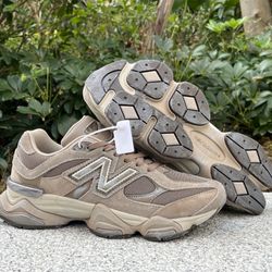 New Balance 9060 Mushroom Women’s Sizes 6/8