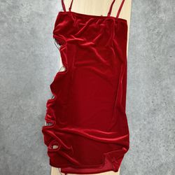 Red Dress With Side Opening 