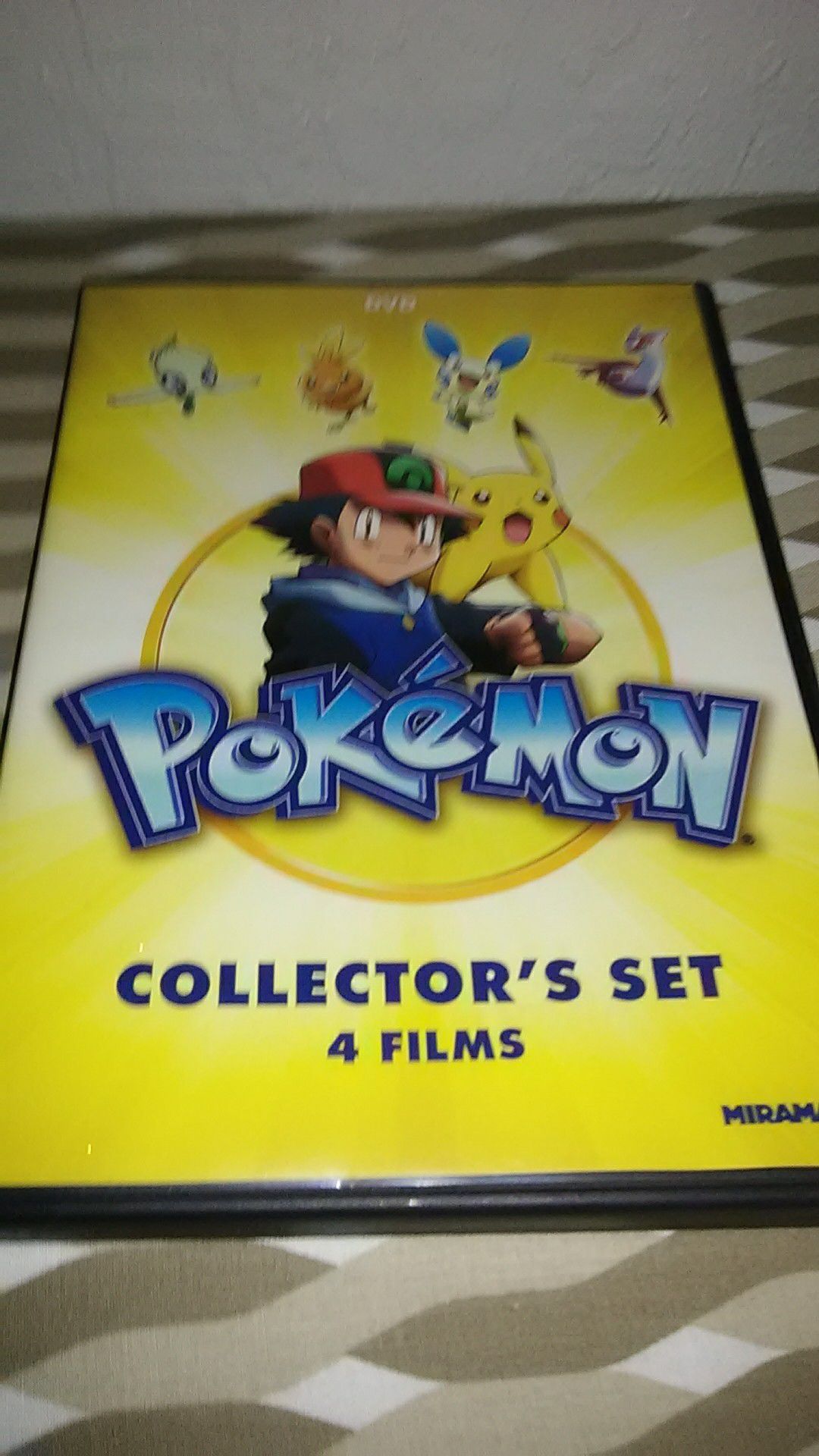 Pokemon collecter set with 4 films !