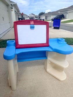 Selling a Step2 Kids Art Table