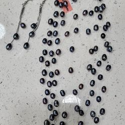 Black Peacock Pearl Necklace