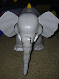 Fisher Price Little People Big Animal Zoo