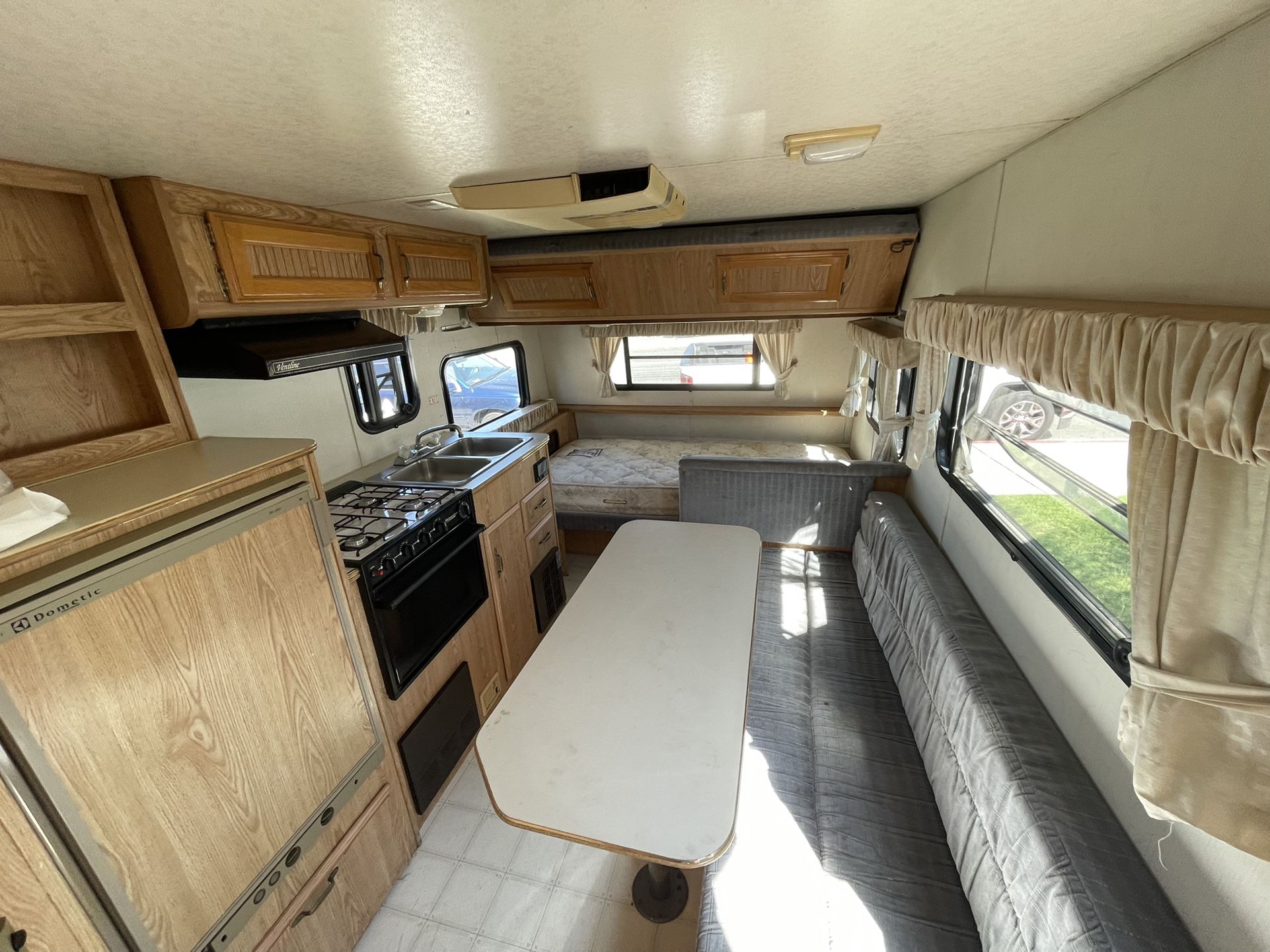 1991 Nomad Travel Trailer 16 Ft