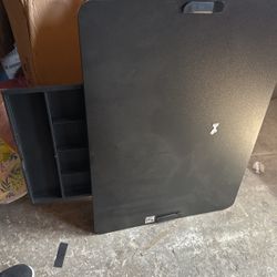 Standing desk converter