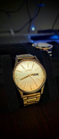 Nixon Sentry SS Gold