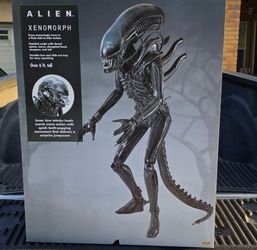 Alien Xenomorph Over 6 Ft. Animatronic Figure