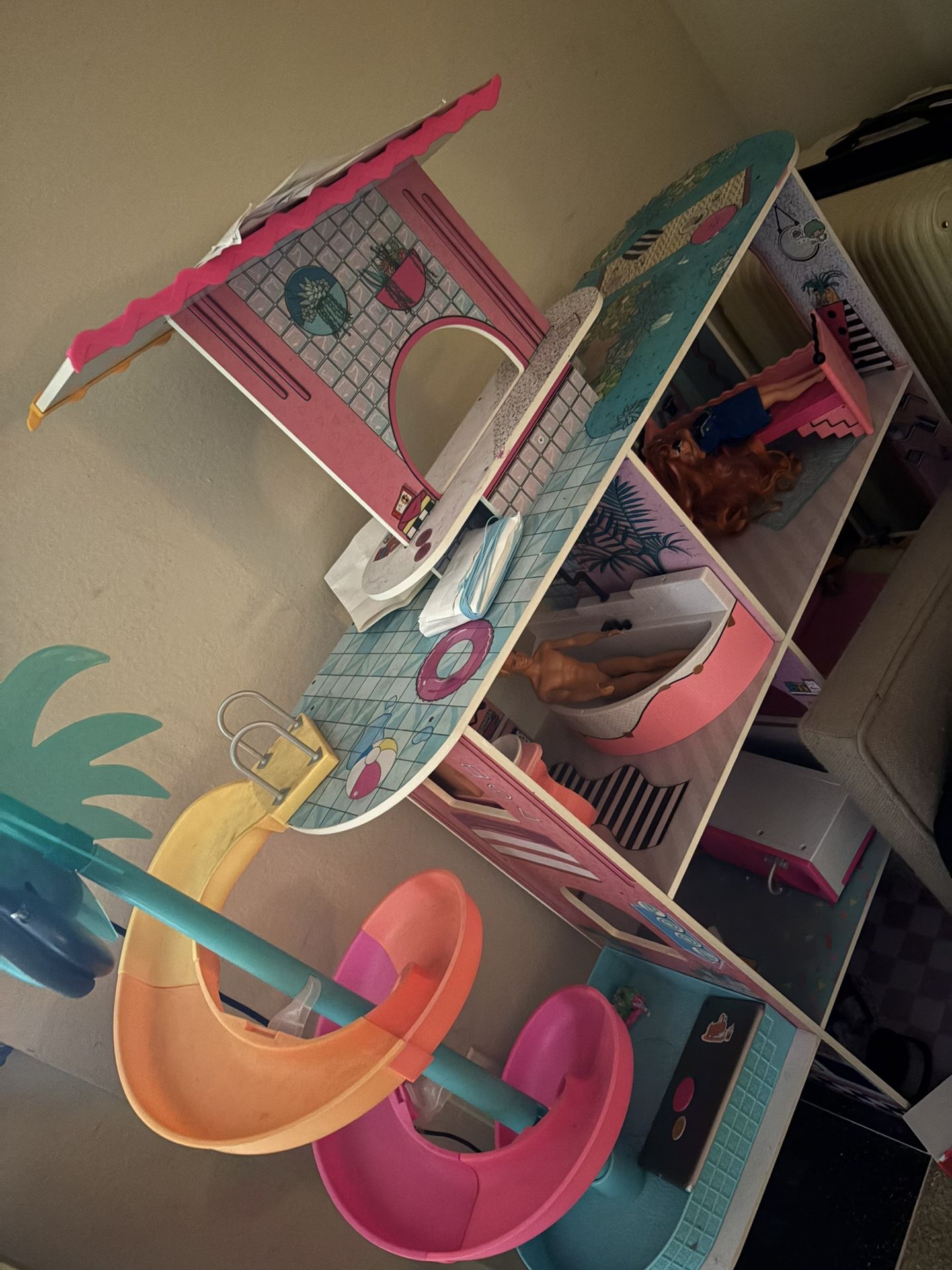 lol doll house