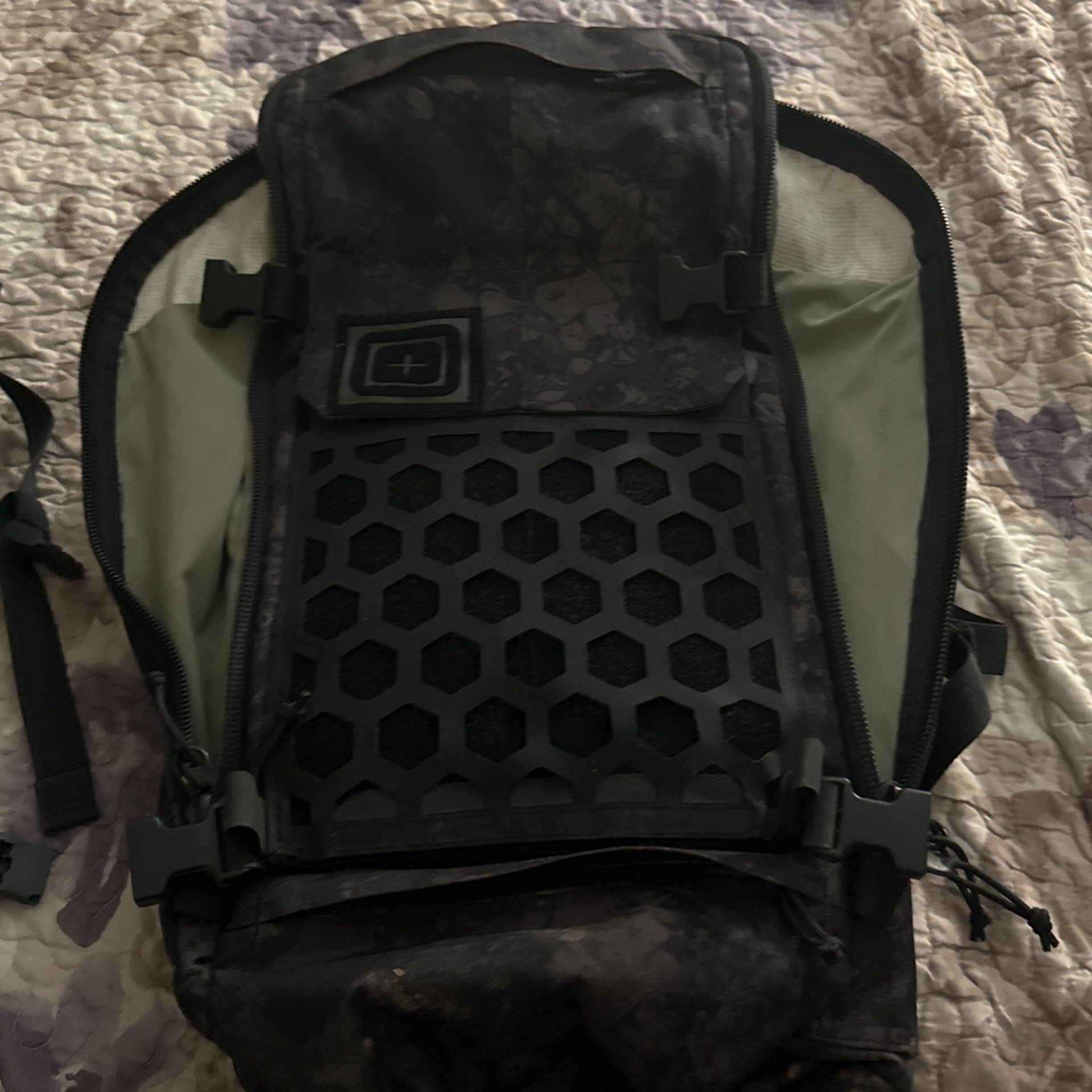 GEO7 AMP24 Backpack 32L