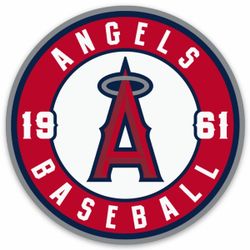 PARKING & 5 ANGLES TICKETS SPONGE BOB NIGHT