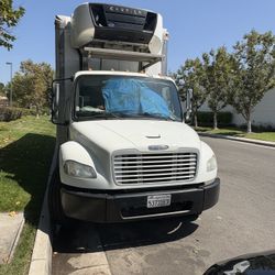 2012 Freightliner M2 106 Business Class