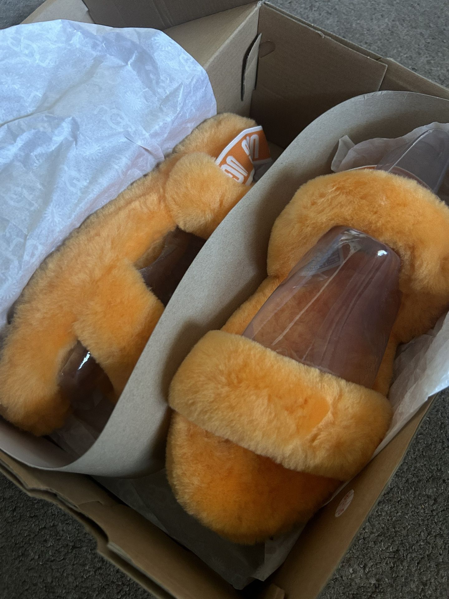 Ugg Slippers 