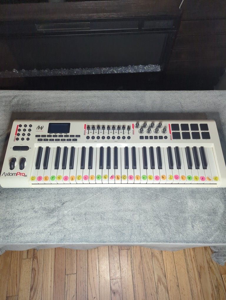 M-Audio Axiom Pro 49 MIDI Controller Keyboard Clean - White
