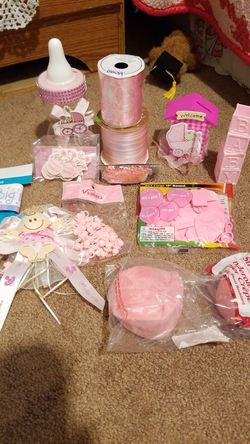 Baby shower items