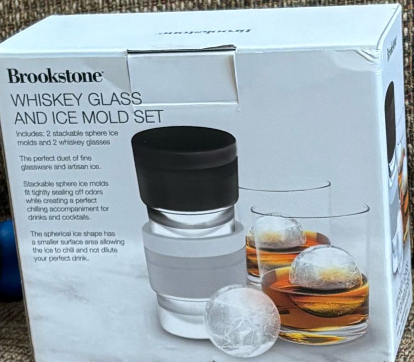 Brookstone Whiskey Glass And Ice Mold Set - New