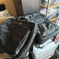 2 Targus Laptop Bags